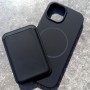Для iPhone 15 Pro силиконовый чехол с держателем карт, черный
