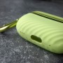 Чехол для AirPods Pro 2, силиконовый с карабином, Mutural, светло-зеленый