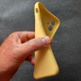 Силиконовый чехол для iPhone 11, желтый