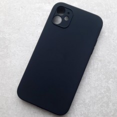 Чехол на iPhone 11, Silicone Case с прямыми гранями, черный